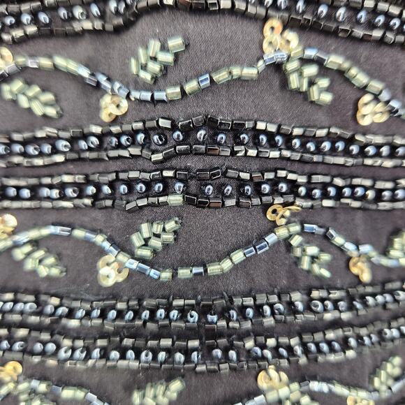 OC OC Silk Beaded Gown – Timeless Elegance, Formal Statement - Picture 8 of 11